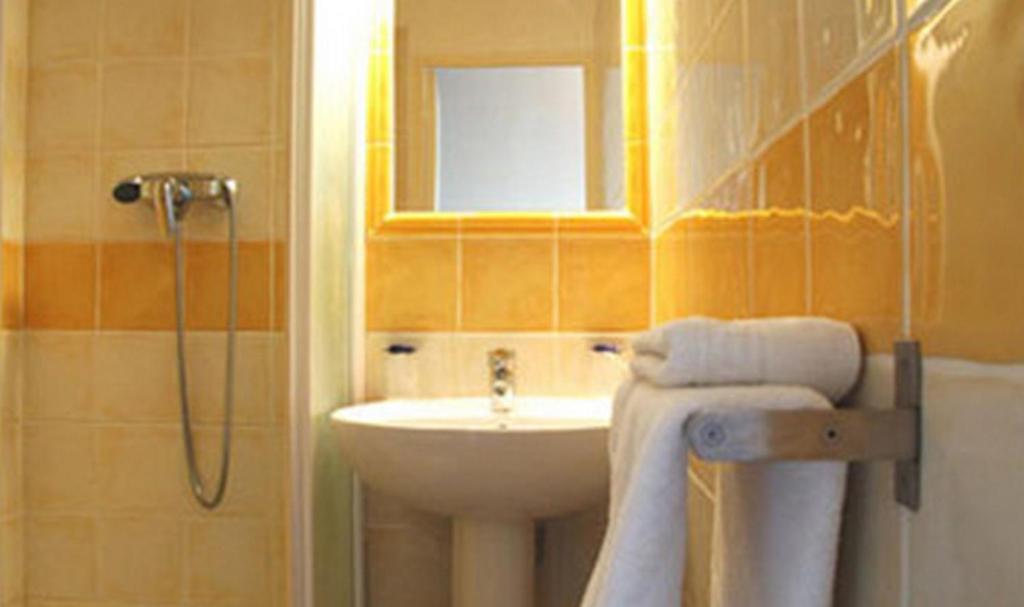 Europe Hotel Vieux Port Marsella Habitación foto